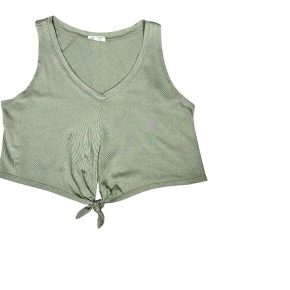 Heart and Hips Green V Neck Knot Front Crop Tank Top Size Medium - Picture 4 of 6